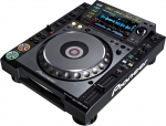 CDJ-2000 Nexus Digital DJ Deck